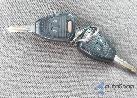 2005 Chrysler Town & Country Lx из США, поврежденный, VIN 2C4GP44RX5R126955